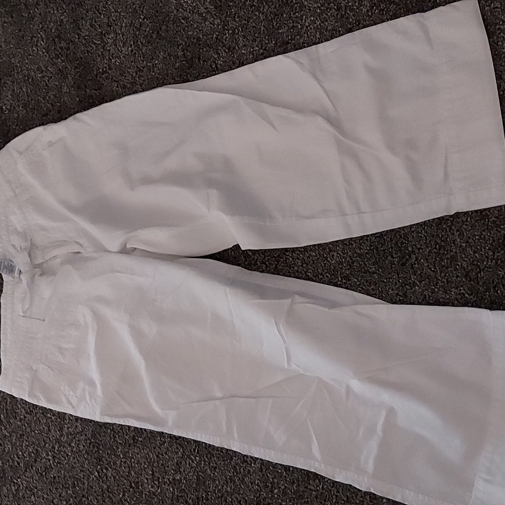 Gap capri pants